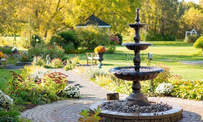 Picton Hotel | The Waring House