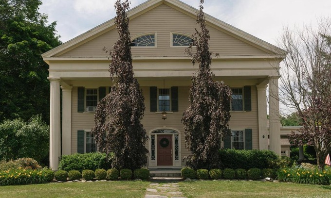 Thompson Bed & Breakfast | The Watson Boutique Bed and Breakfast