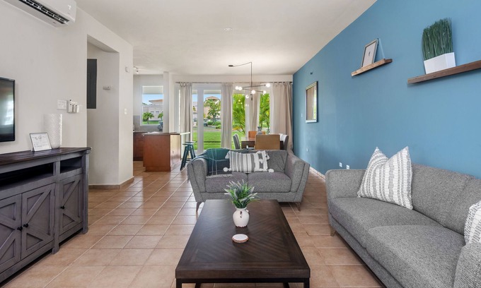 Candelero Abajo Villa | The Weekender | Pool | Patio | Gas Grill
