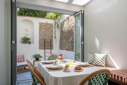 Santo Spirito Apartment | The Well Home - Historic Charm & Comfort