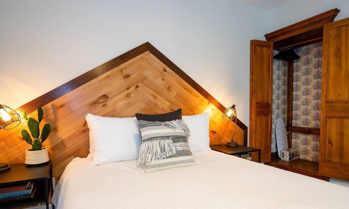 Five Points Apartment | The Western Allure Su