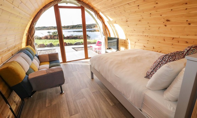 Burtonport Cottage | The Wheelhouse Pod No. 8