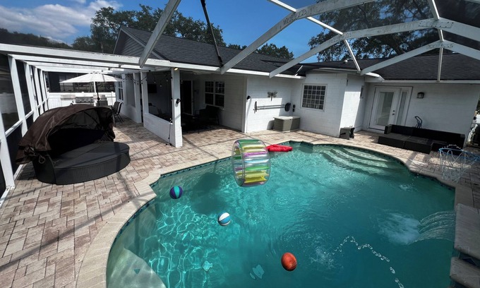 Citrus Park House | The White House - You do not need to leave the house to have an amazing vacation