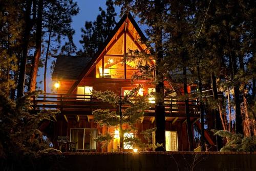 Big Bear City House | The Wilkie Cabin #339