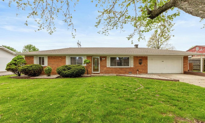 Anderson House | The Winner’s Circle - Pool, Hot Tub, Next to Harrah’s Casino