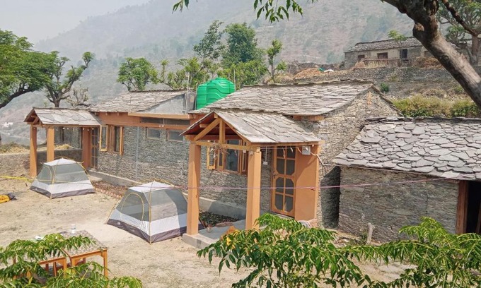 Dunda House | The Women's Village, Matholi by Bakri Chhap