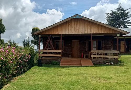 Nanyuki Apartment | The Wonky House