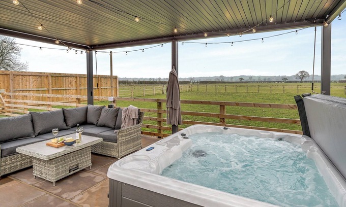 Pickering Cottage | The Workshop - UK42470
