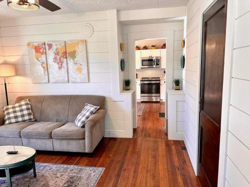 Long View House | The Wright Choice - Cozy Spot- Near to Aviation Museum