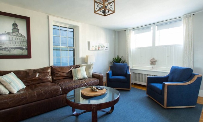 Marblehead Apartment | The Yachtsman Suite – Classic Coastal Style in the Heart of Old Town Marblehead