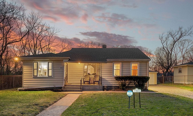 Gary House | The Young’s - Northern Indiana