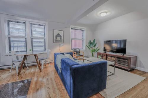 Theatre District Apartment | Theater District Cozy 1 BR