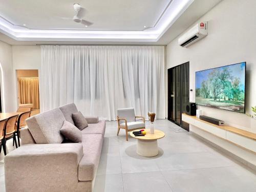 Alor Gajah Villa | TheDOT261 Private Pool & Kids Pool Villa BRAND NEW A'Famosa Melaka