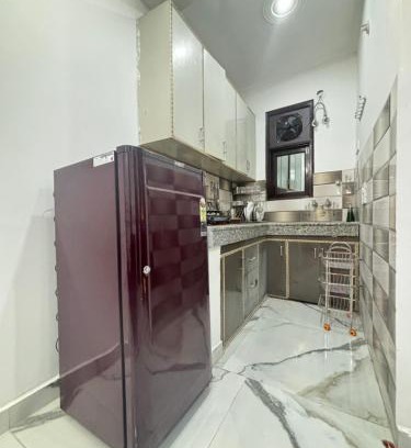 South West Apartment | Thehrav 1bhk