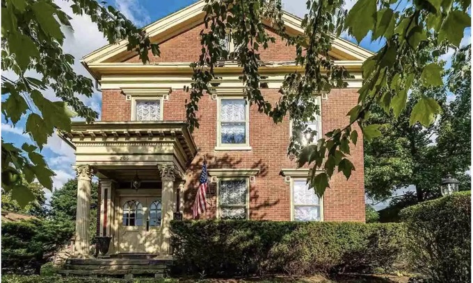 Mount Vernon Apartment | Themed Escape Room......Meets ...... A Scooby Doo Mystery Mansion!
