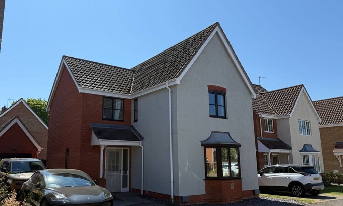 Hopton on Sea House | Theo's Nook - 15 Min Walk to Hopton-On-Sea Beach