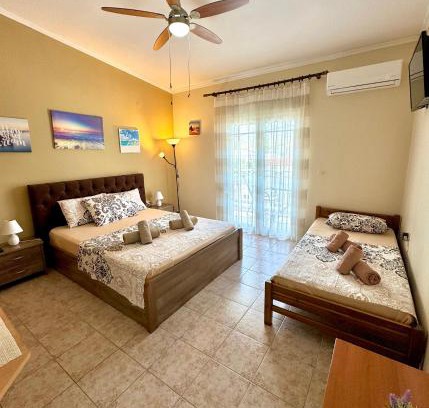 Varos Apartment | Theodora’s Studios
