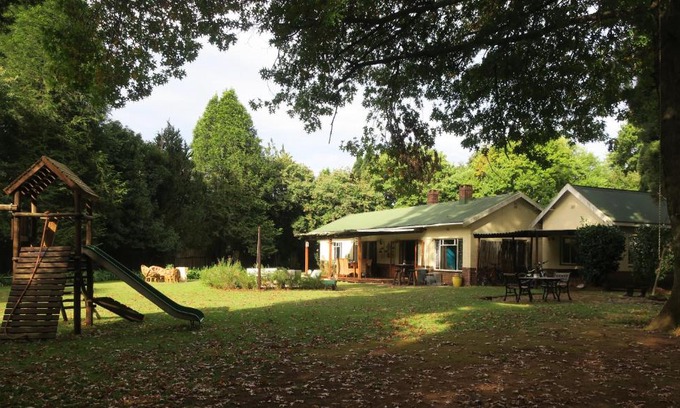 Himeville House | THERE'S A LUCK SELF CATERING ACCOMODATION