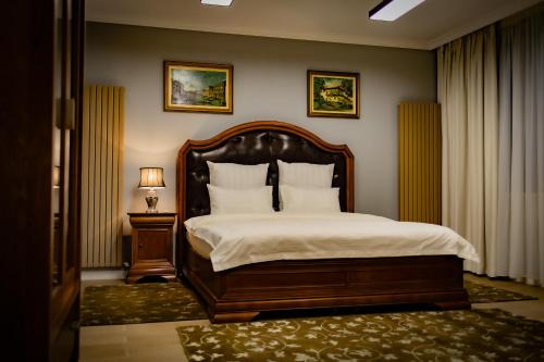 Balotesti Villa | Therme Criss -Camera