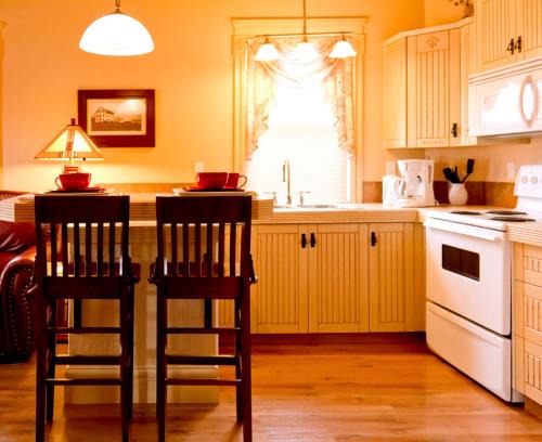 Peace River Hotel | Third Mission Heritage Suites