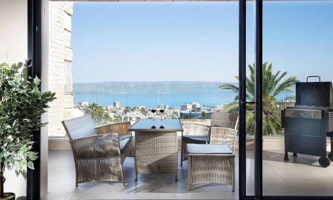 Tiberias Apartment | This apartment is a 4 bedroom(s), 2.5 bathrooms, located in Tiberias, North District.