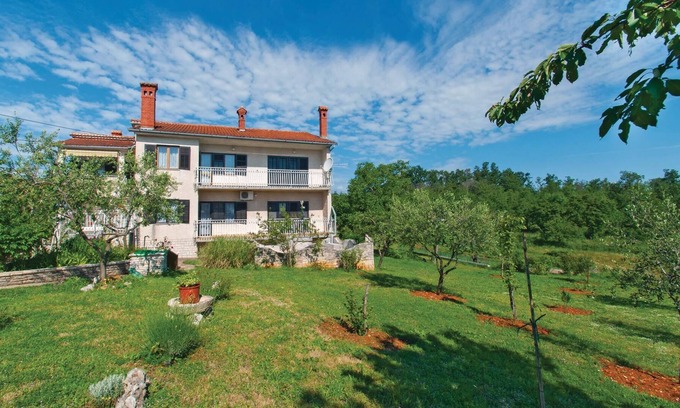 Divsici Apartment | This apartment is simply and functionally furnished and is located in a small village with the typic
