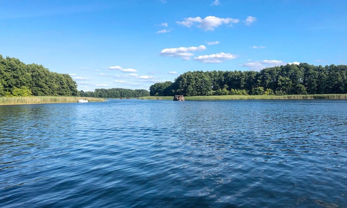 Wustrow House | This beautiful and comfortable vacation home welcomes you to the Großer Pälitzsee.
