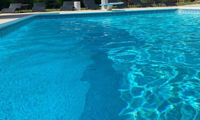 Muskegon Bed & Breakfast | This bnb is a 2 bedroom(s), 2 bathrooms, located in Muskegon, MI.