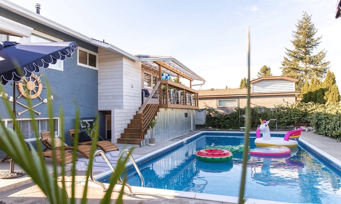 Central Okanagan House | This house is a 3 bedroom(s), 2 bathrooms, located in Kelowna, BC.