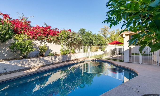 Paradise Park Vista House | This house is a 4 bedroom(s), 2.5 bathrooms, located in Scottsdale, AZ.