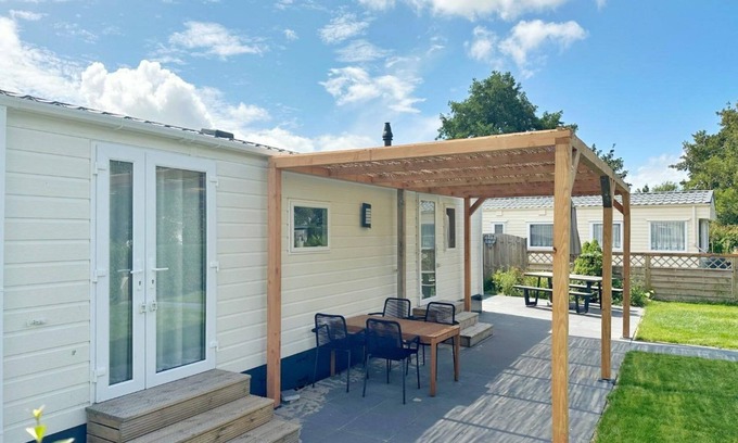 Municipality of Schagen House | This is a brand new chalet with free WIFI, air conditioning, central heating, two bedrooms and a fully equipped kitchen.