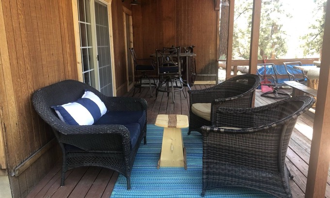 Pine Mountain Club Apartment | This is the place to have fun and relax