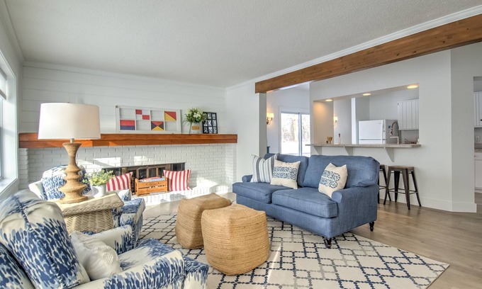Clarklake House | This newly renovated house has 4 bedrooms & 2 bathrooms in Clarklake Michigan.