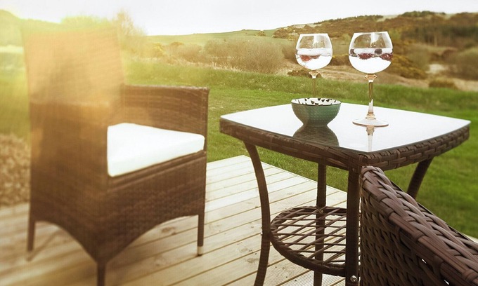 Castle Douglas Ski Chalet | This Studio Lodge is perfect for couples.