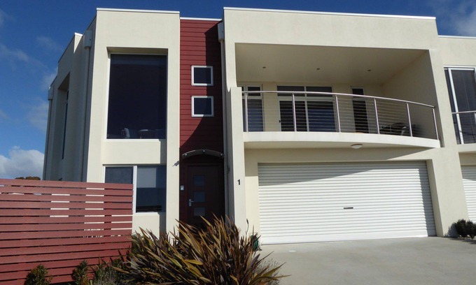 Bridport House | This stunning, split level town house is in the box seat at Bridport with...