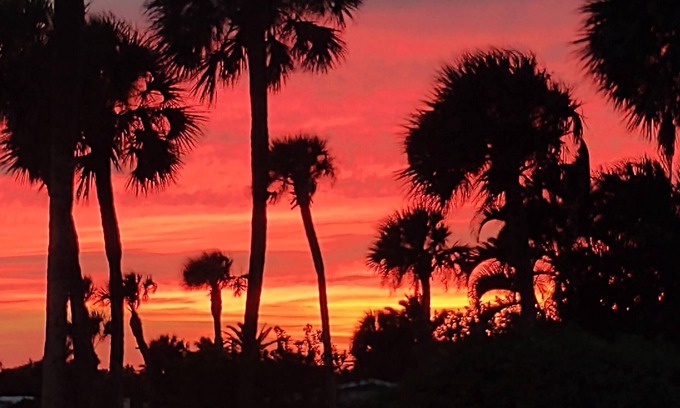 South Patrick Shores House | This updated surf side paradise is just minutes to the beach!