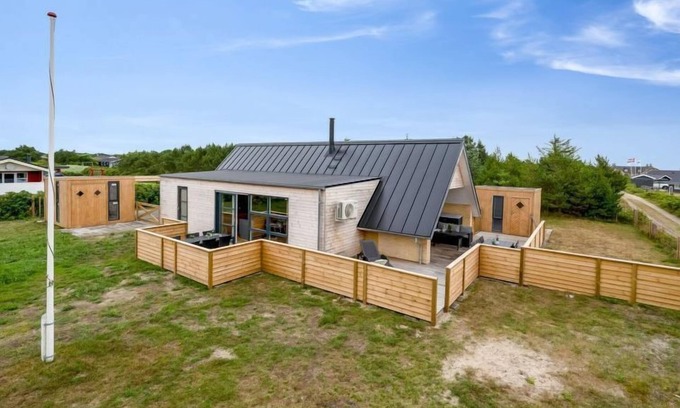 Bjerregaard House | "Thorid" - 800m from the sea by Interhome