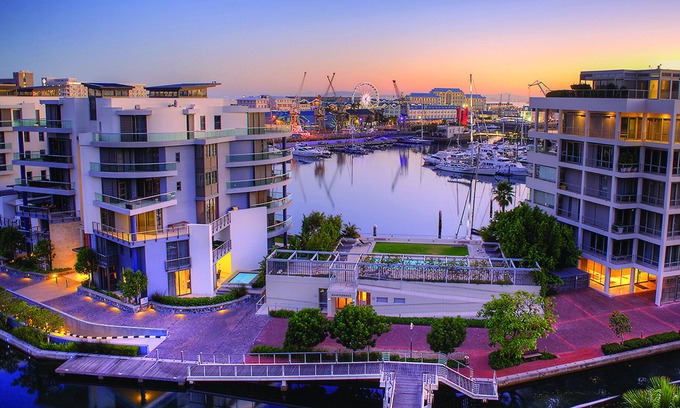Victoria and Alfred Waterfront Apartment | Three Bedroom Apartment - fully furnished and equipped