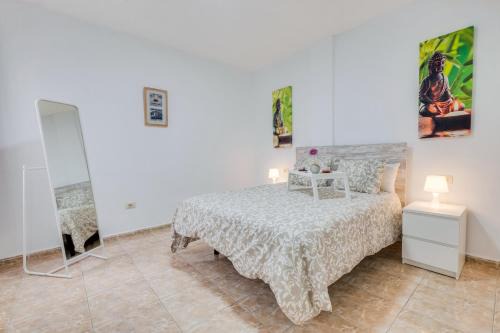 Santa Cruz de Tenerife Apartment | Three bedroom apartment ii near Sc