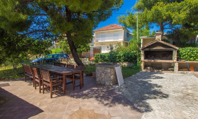 Pirovac Apartment | Three bedroom apartment with terrace Pirovac, Šibenik (A-6280-c)