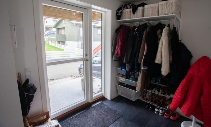 Hvitanes Apartment | Three bedroom house close to nature and capital