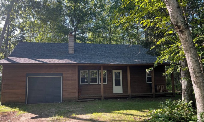Hackensack House | Three bedroom Pet friendly Cottage in the woods Birch Lake. Hiking and biking