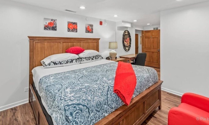Plato Center Bed & Breakfast | Three Bedroom Suite, The Whole Floor