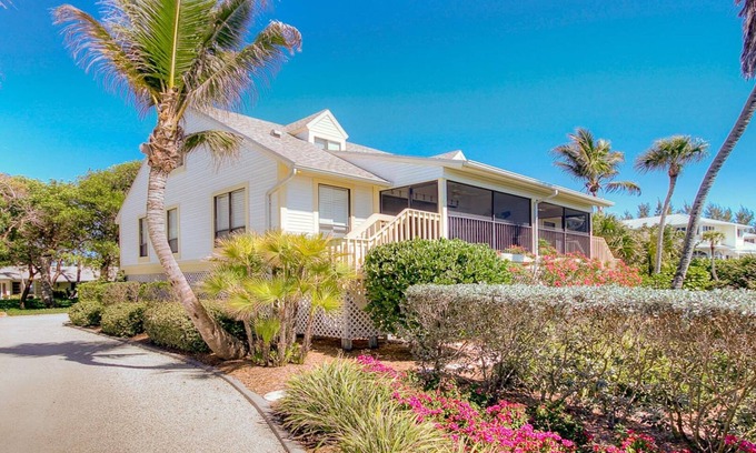 Captiva Condo | Three Bedroom Townhome- Direct Gulf Front- Captiva- Captiva Shores