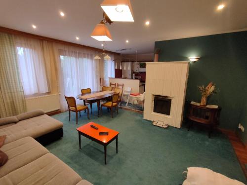 Balatonbereny Apartment | Three Family Apartments