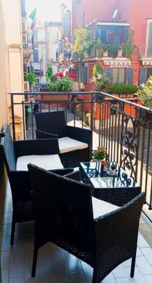 Pozzuoli Apartment | Three Free Trees Home