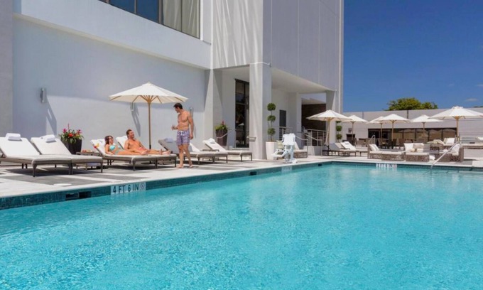 Seybold House | Three Gorgeous Rooms w/Large Glass Window to Enjoy Miami Fantastic View, Pool