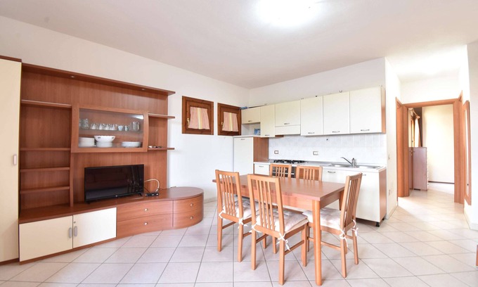 Rena Majore Apartment | Three-room air-conditioned apartment with veranda and parking space