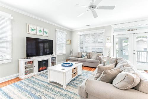 Savannah Beach House | Three Sisters