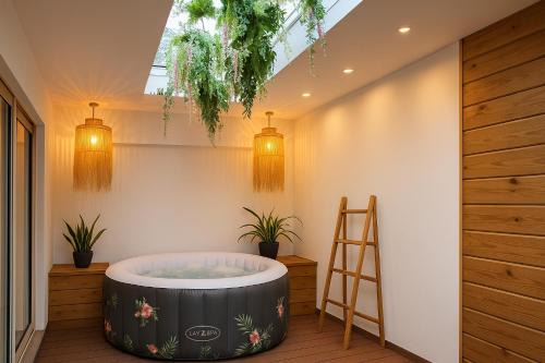 Saint-Andre House | Ti Kaz Angelyn - T2 Cozy avec Spa!